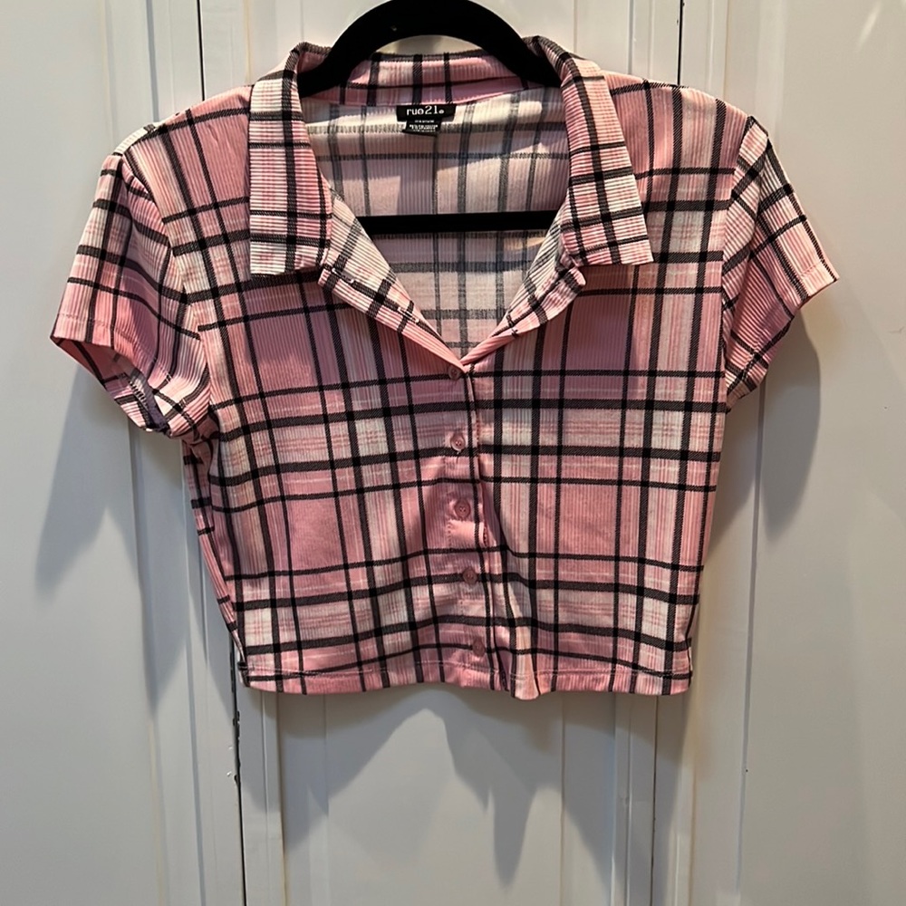 Plaid cropped button shirt